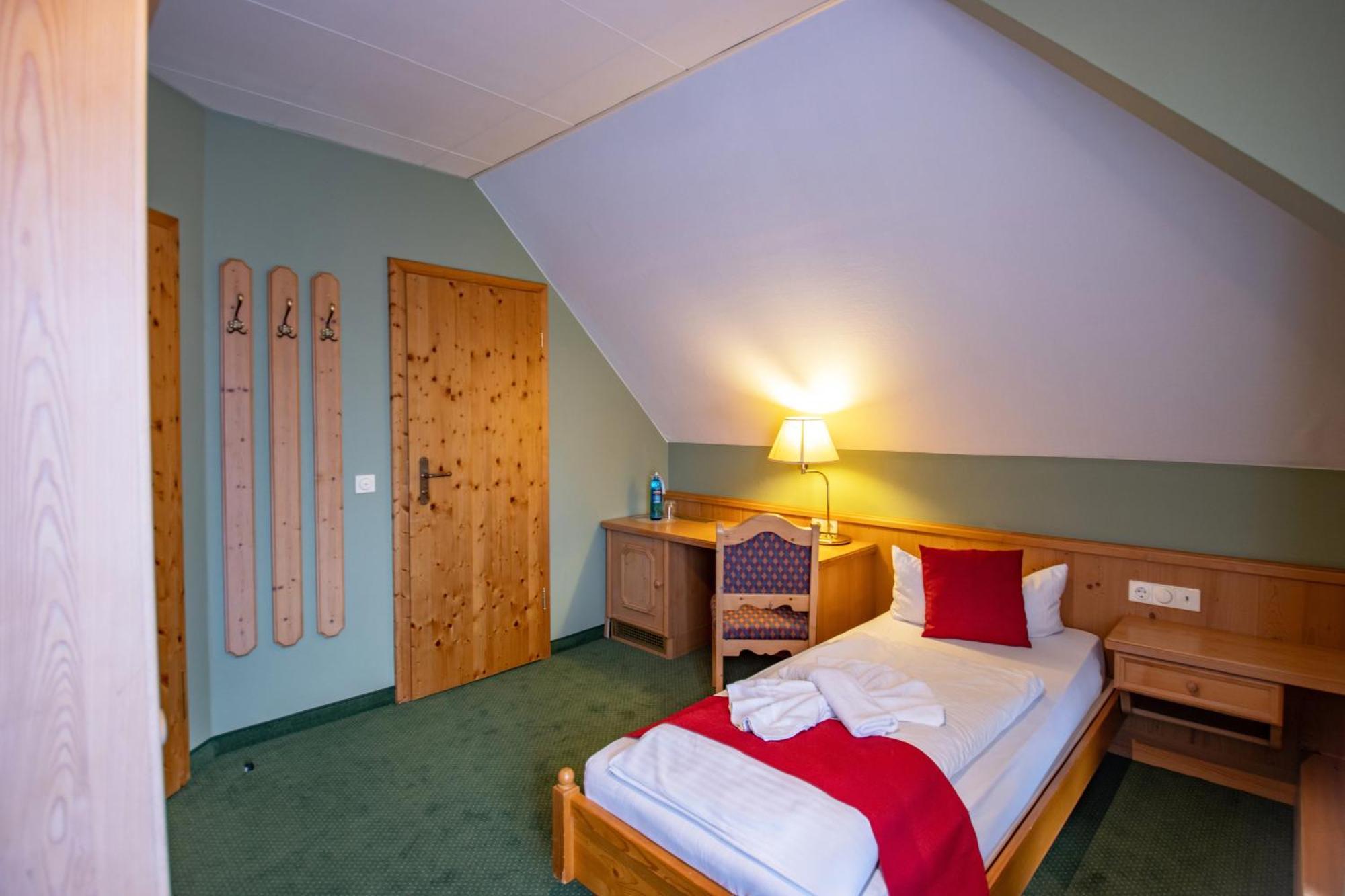 Hotel Schloss Nebra Ngoại thất bức ảnh